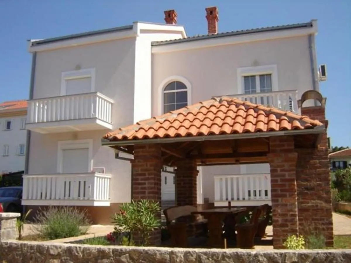 Apartments With A Parking Space Nska, Krk - 23054 Malinska